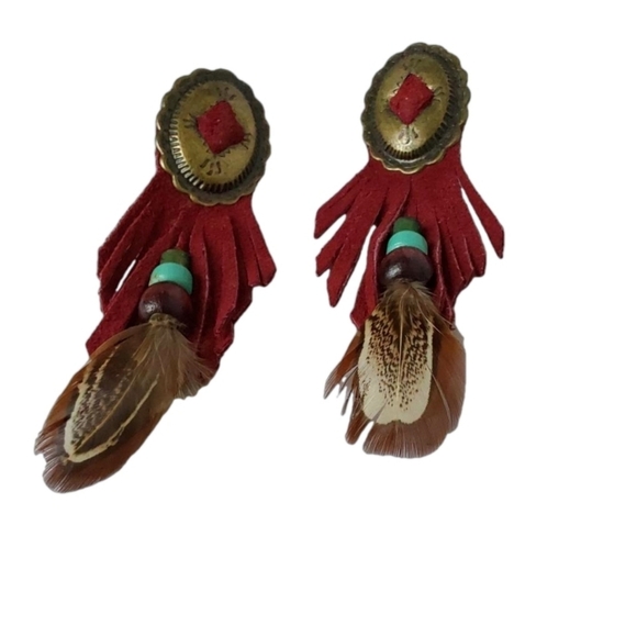 NAVAJO HAT TASSEL  LEATHER  & FEATHERS 2